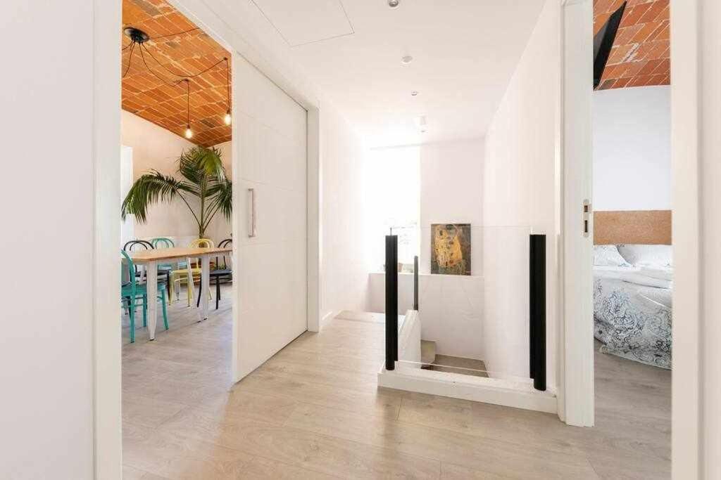 Newly Renovated Room W Pool & Bikeparking Girona Bagian luar foto