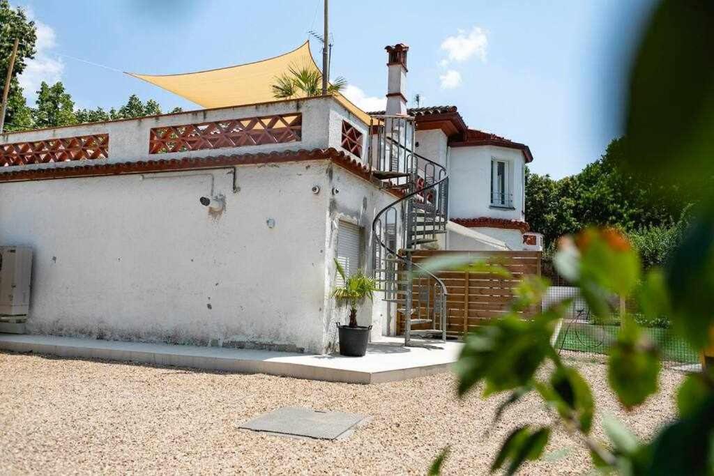 Newly Renovated Room W Pool & Bikeparking Girona Bagian luar foto