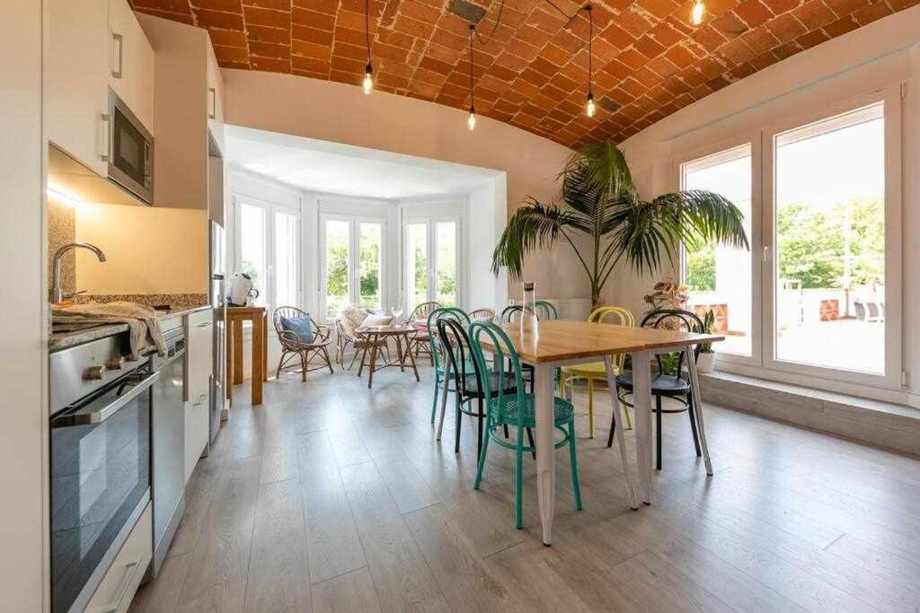 Newly Renovated Room W Pool & Bikeparking Girona Bagian luar foto