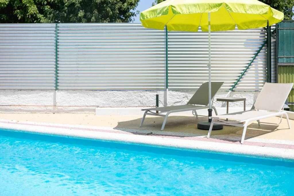 Newly Renovated Room W Pool & Bikeparking Girona Bagian luar foto