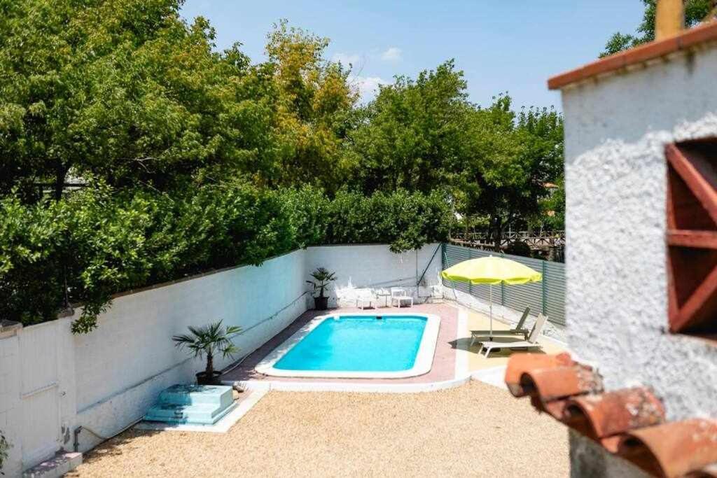 Newly Renovated Room W Pool & Bikeparking Girona Bagian luar foto