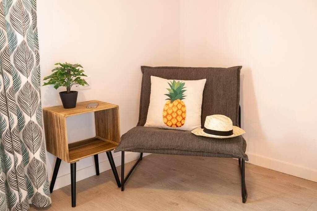 Newly Renovated Room W Pool & Bikeparking Girona Ruang foto