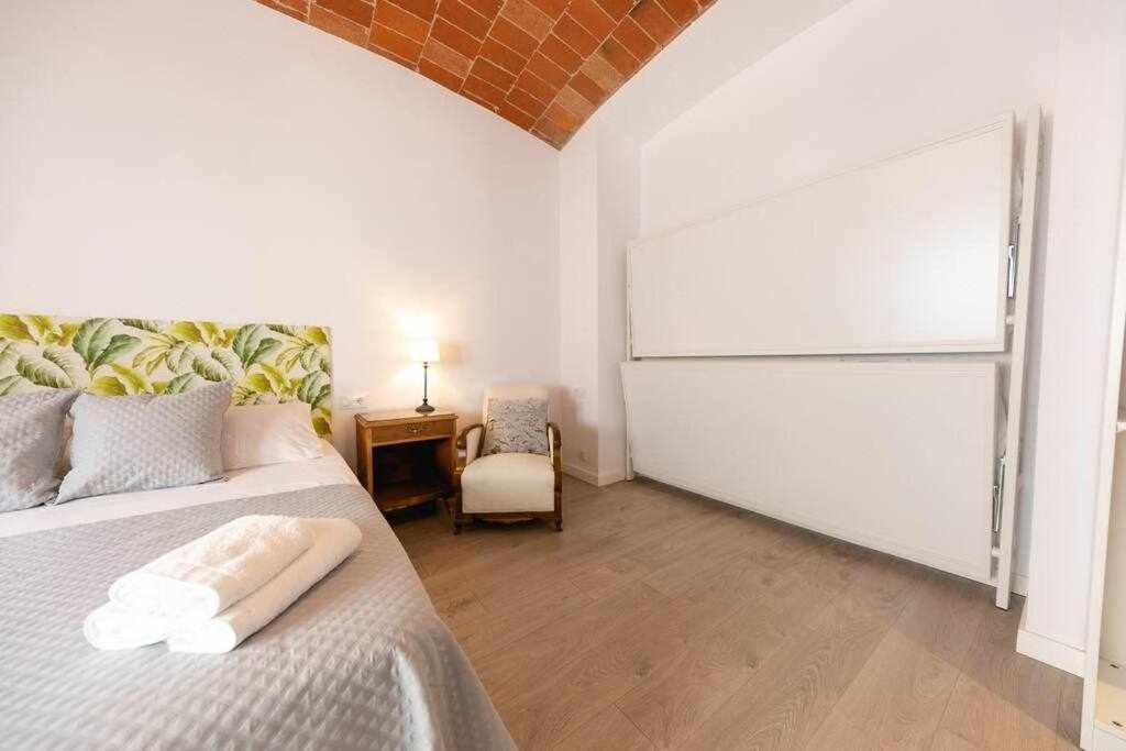 Newly Renovated Room W Pool & Bikeparking Girona Ruang foto