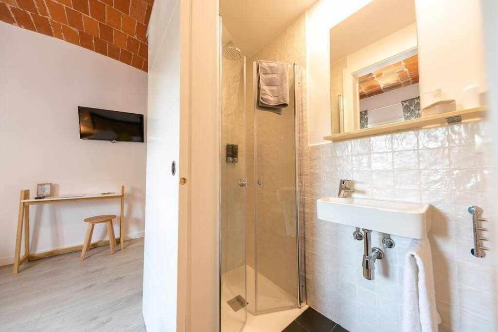 Newly Renovated Room W Pool & Bikeparking Girona Ruang foto