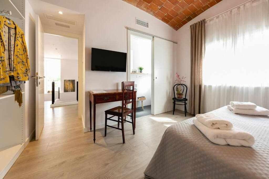 Newly Renovated Room W Pool & Bikeparking Girona Ruang foto