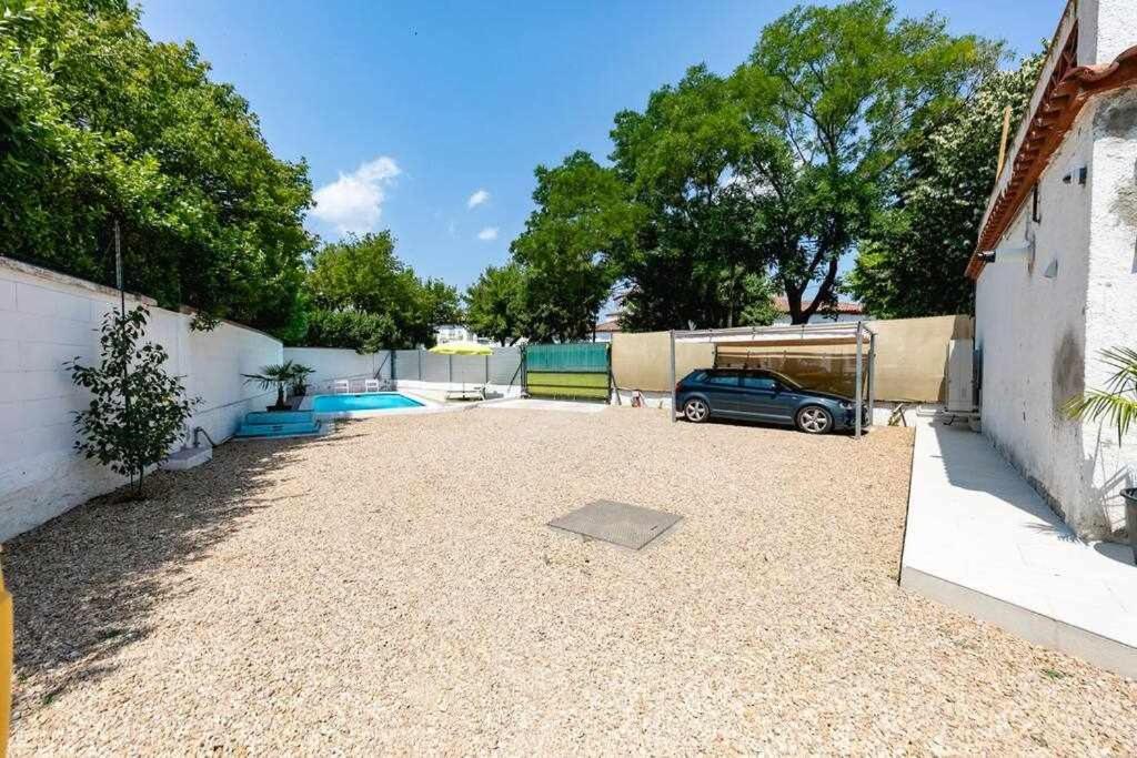 Newly Renovated Room W Pool & Bikeparking Girona Ruang foto